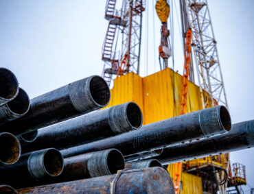 TechInspecta, our inspection approach focuses on identifying critical defects such as cracks, corrosion, wall thickness loss, mechanical wear, tool joint damage, thread defects, bending, pitting and fatigue-related discontinuities that may compromise drilling safety and performance.