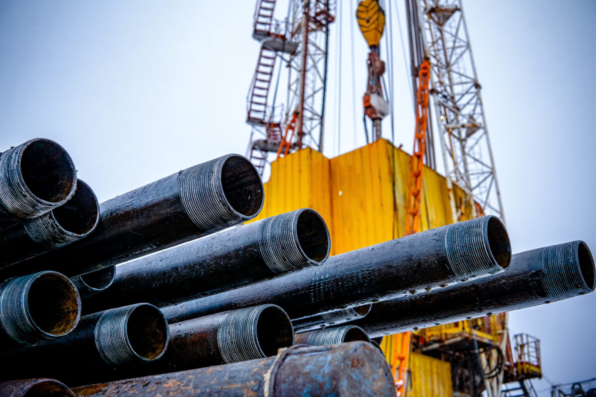 TechInspecta, our inspection approach focuses on identifying critical defects such as cracks, corrosion, wall thickness loss, mechanical wear, tool joint damage, thread defects, bending, pitting and fatigue-related discontinuities that may compromise drilling safety and performance.