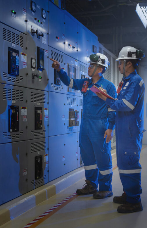 Engineering training and recording in operation of power in the plant.