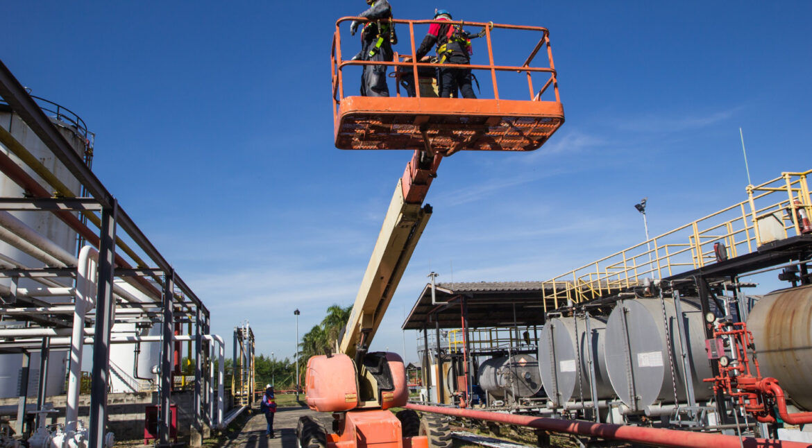 Cherry Picker Operator Training-mozambique